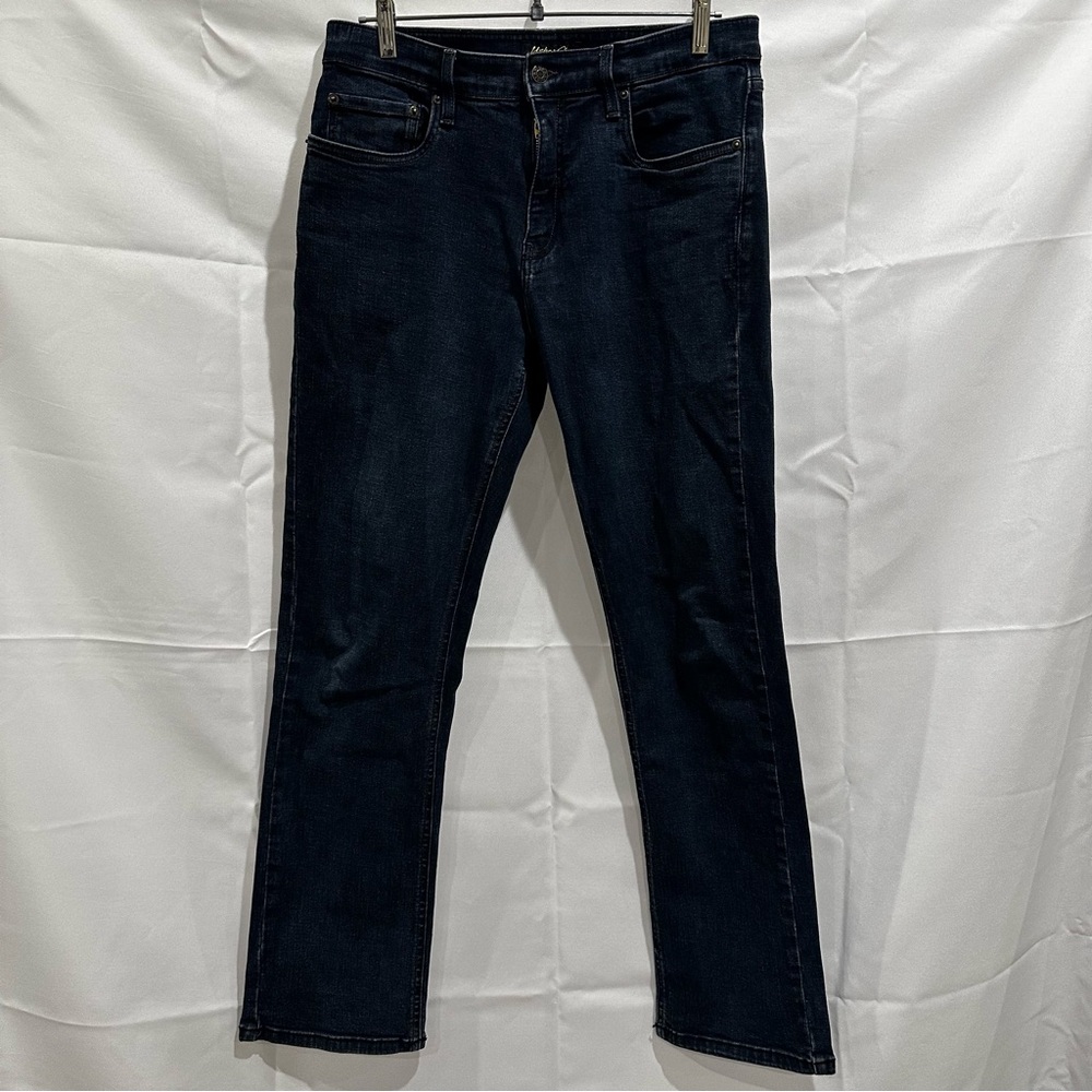 Classic Indigo Men's Straight Jeans
